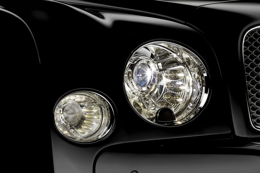  Bentley Mulsanne 2010 года  (фото 237 из 262)